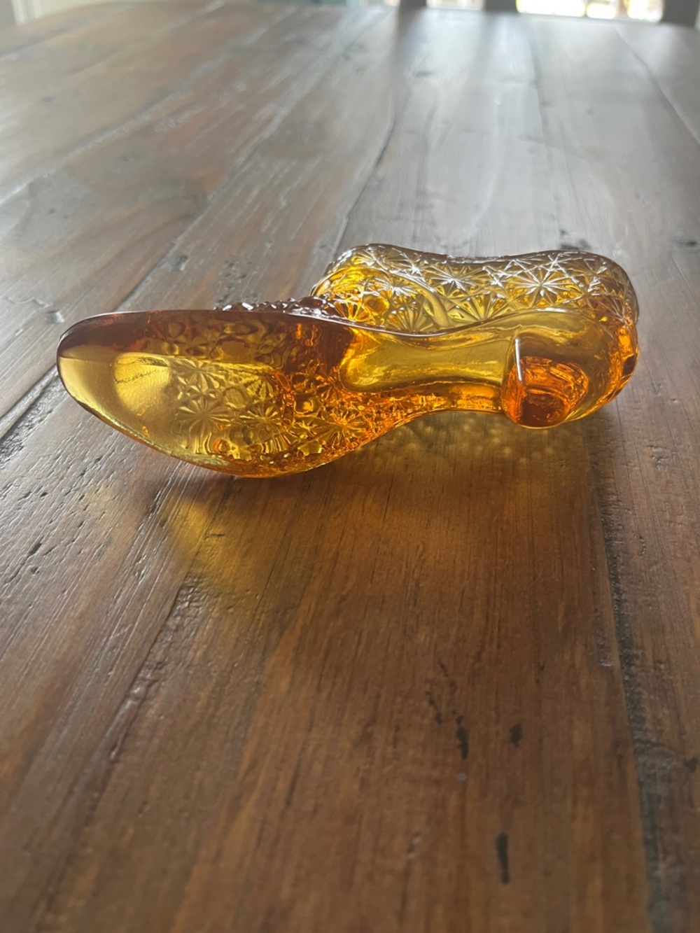 Vintage Fenton Amber Daisy & Button Bow Glass Shoe - Picture 6 of 7